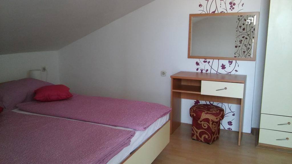 Apartment Lopar Eksteriør billede